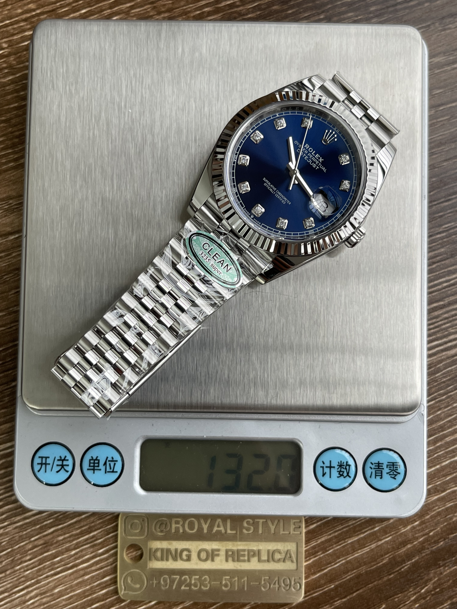 Alternative view of Datejust - Steel - Jubilee - Bright blue set with diamonds